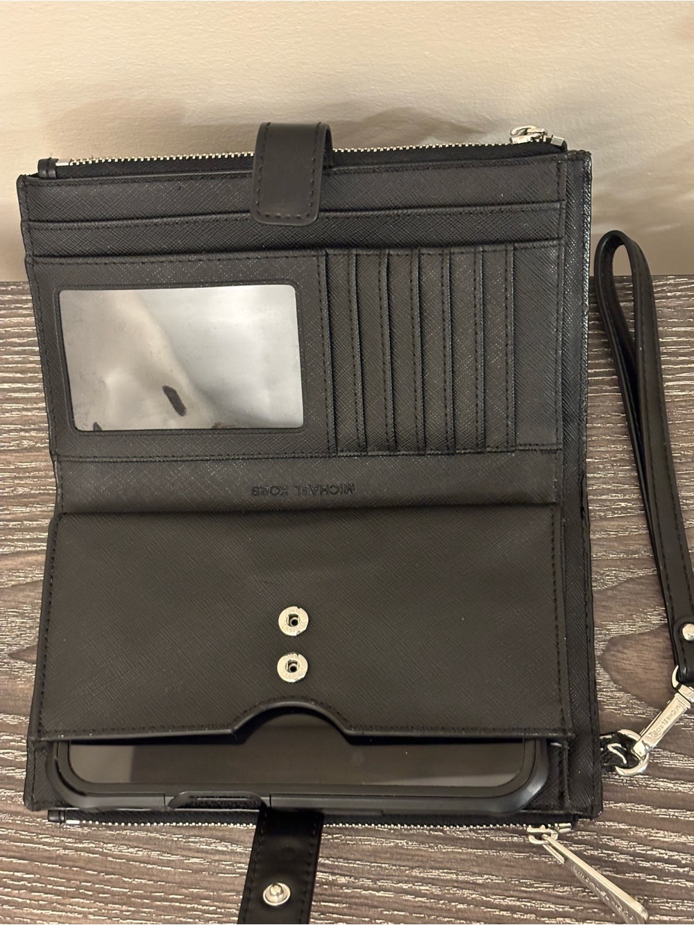 Michael Kors Graffiti Print Double Zip Wristlet Wallet Phone Holder Black White - Picture 11 of 16